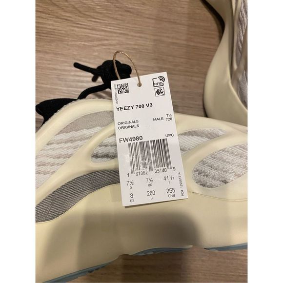 Adidas Yeezy 700 V3 Azael Black Men Size 8 Women size 9.5 FW4980 New - Picture 6 of 10